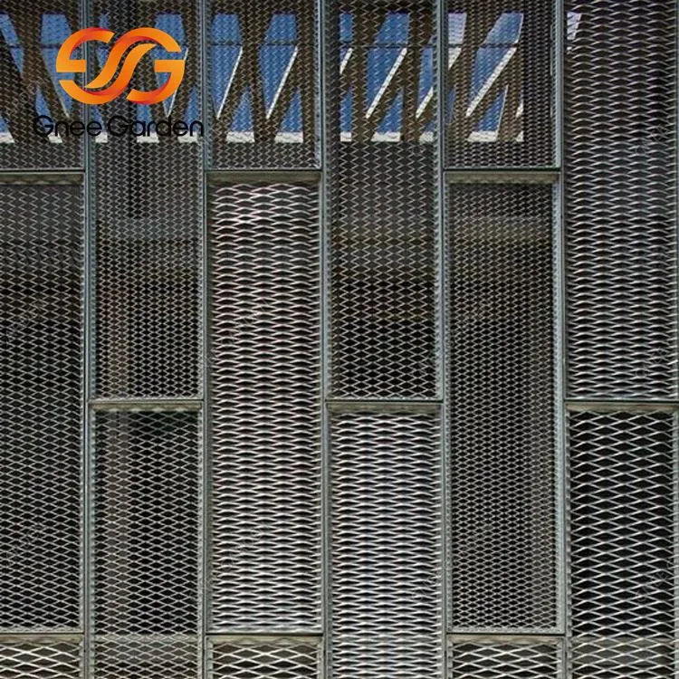 Obkladové panely z nehrdzavejúcej ocele