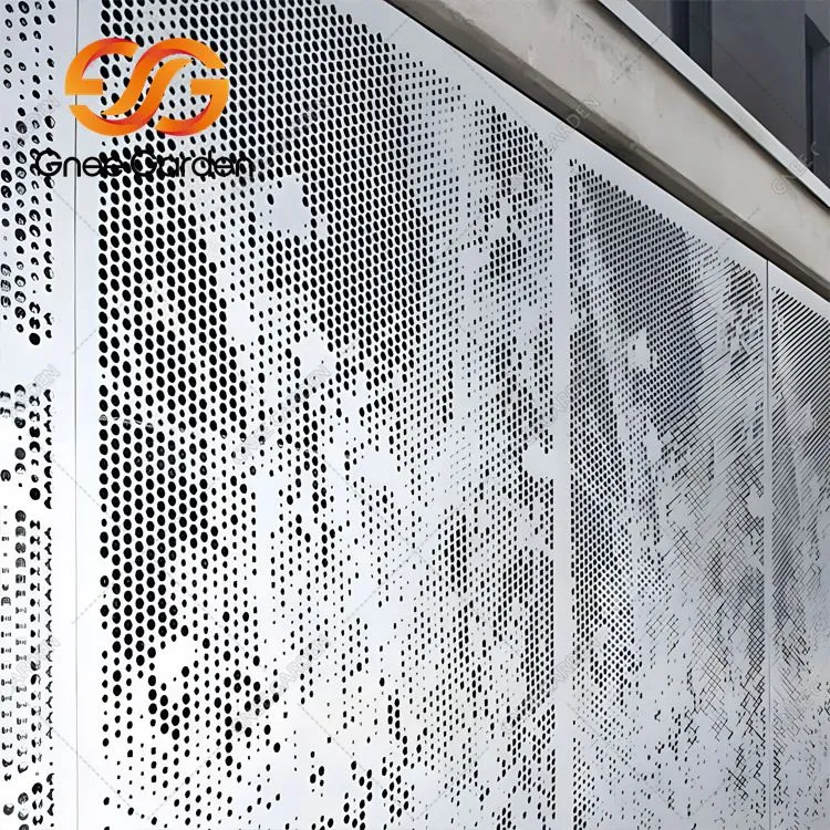 Oceľová závesová stena